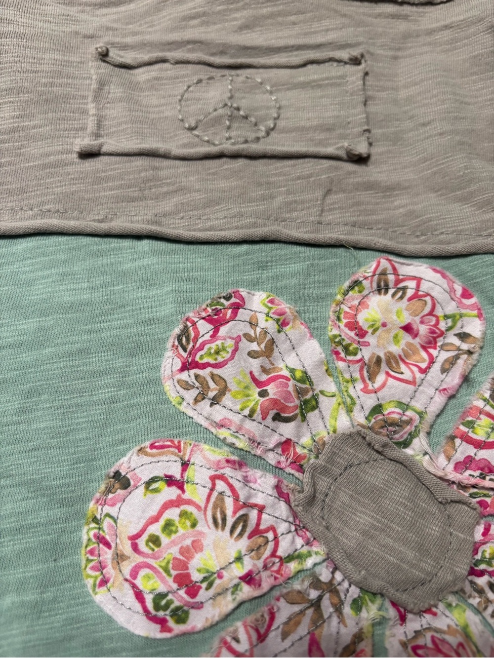 Blue Velvet Oversized Boho V-Neck Tunic with Floral Patchwork - Picture 5 of 5
